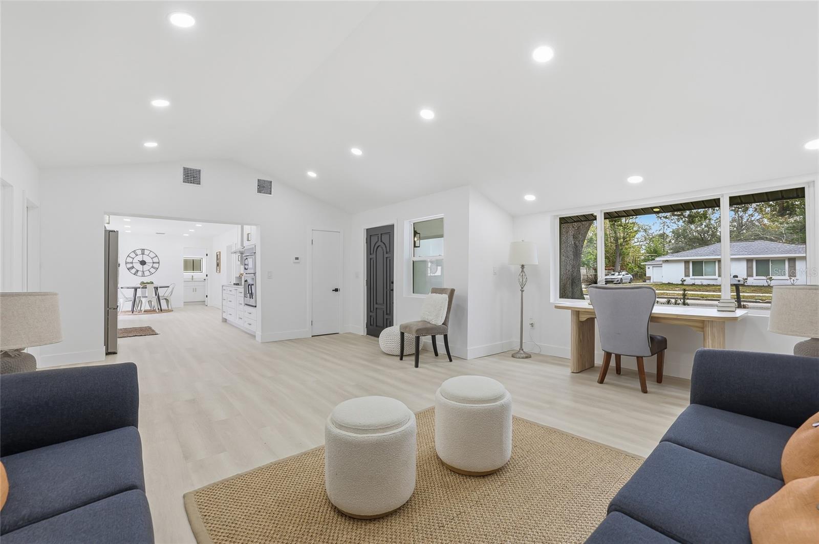 Image 12 of 51 For 2815 Bay Haven Drive