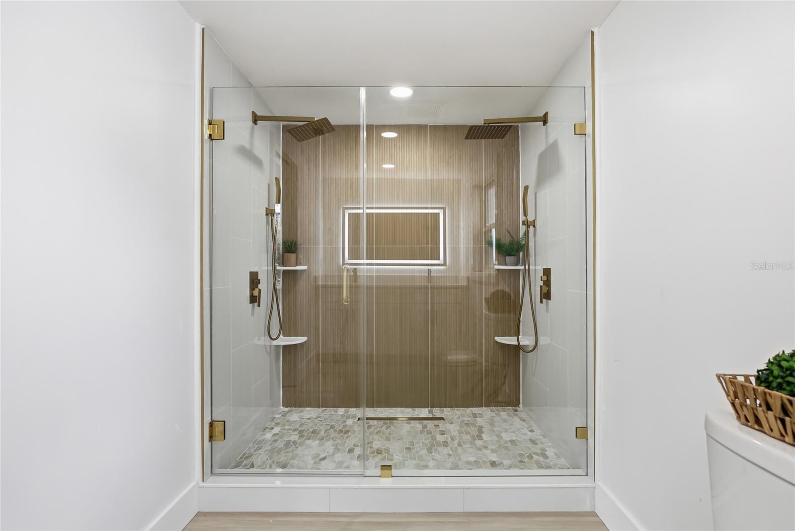 Image 27 of 51 For 2815 Bay Haven Drive