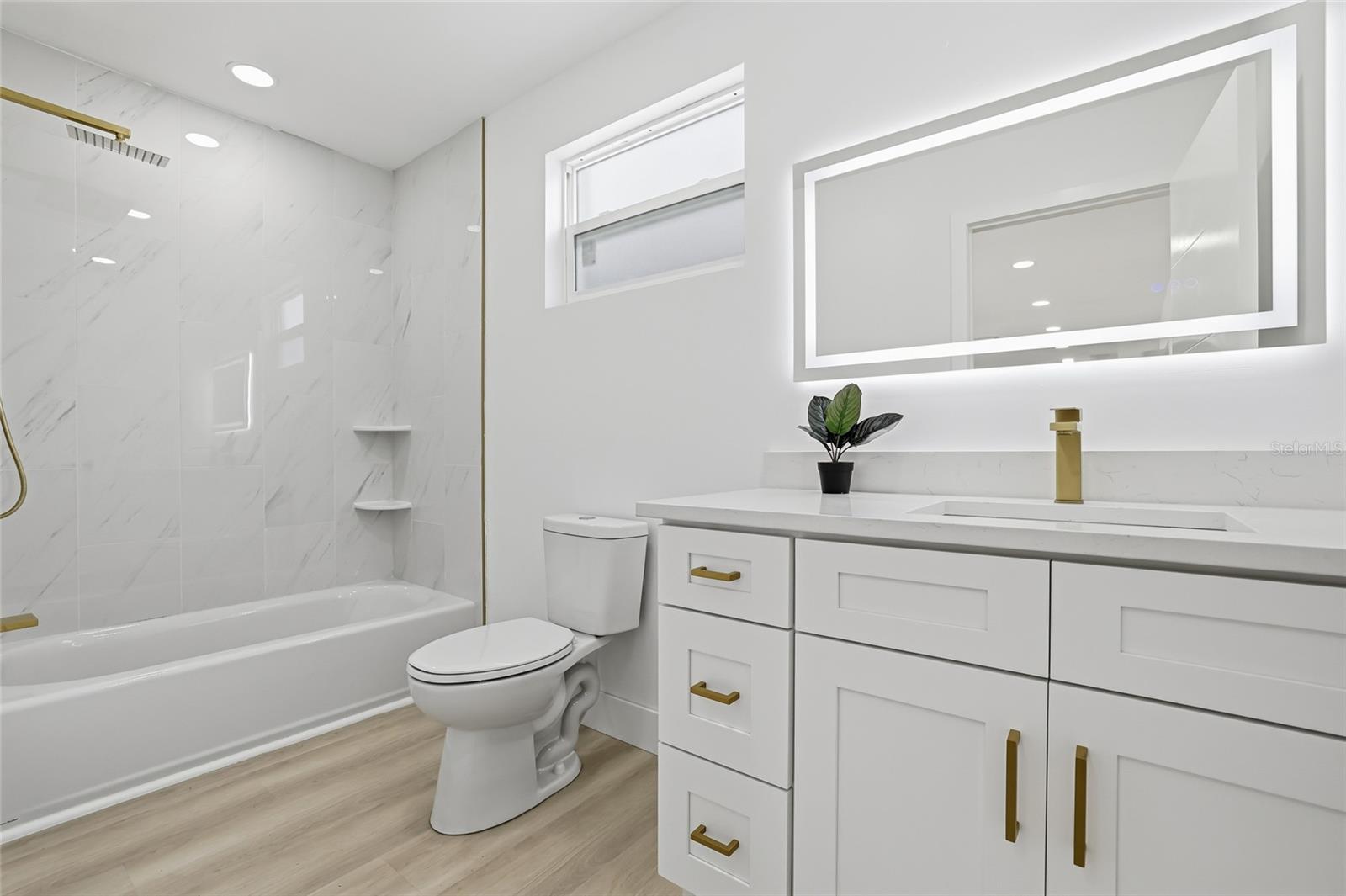 Image 31 of 51 For 2815 Bay Haven Drive