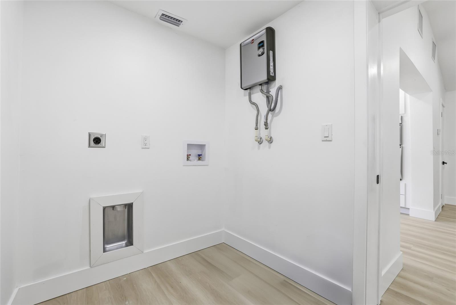 Image 35 of 51 For 2815 Bay Haven Drive