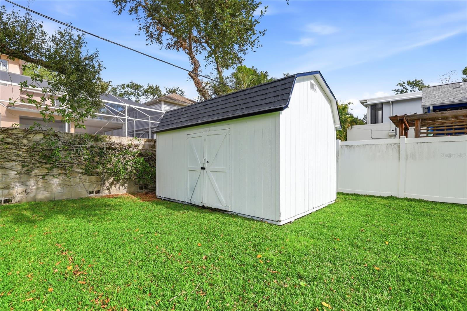 Image 38 of 51 For 2815 Bay Haven Drive