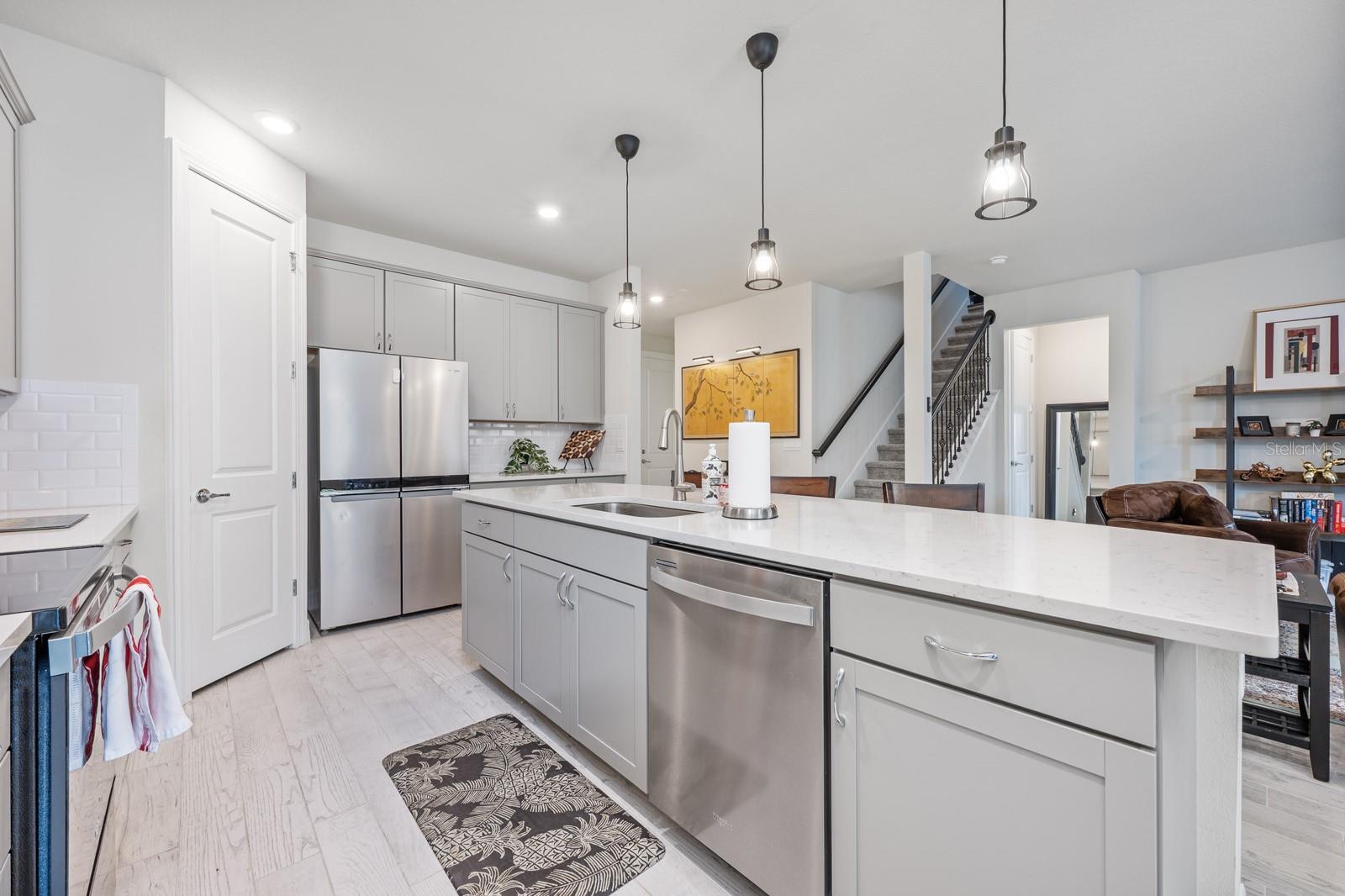 Image 15 of 52 For 2713 Hilltop Loop