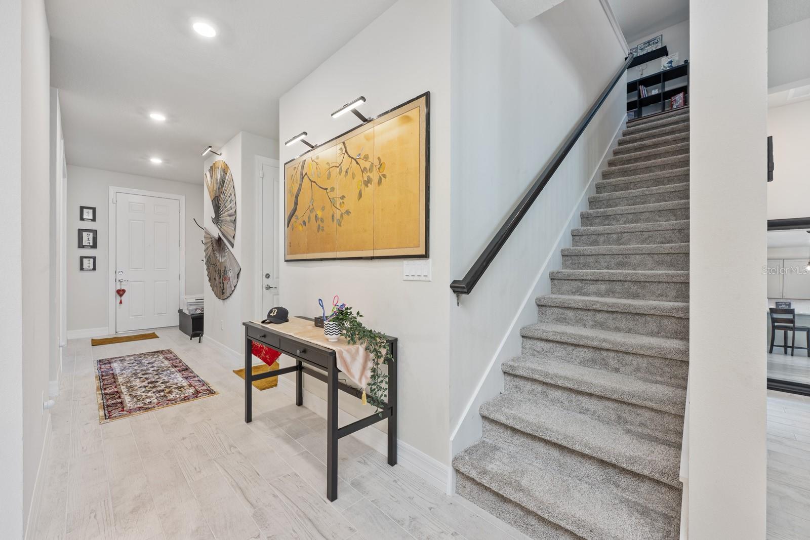 Image 23 of 52 For 2713 Hilltop Loop