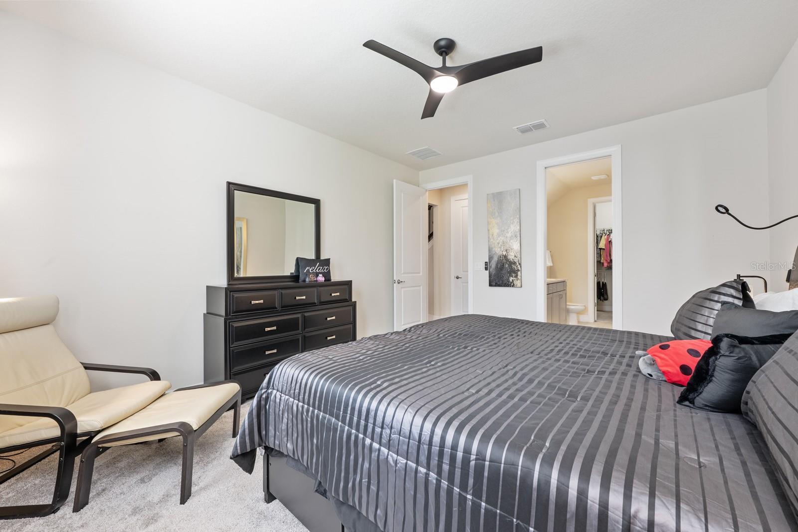 Image 24 of 52 For 2713 Hilltop Loop