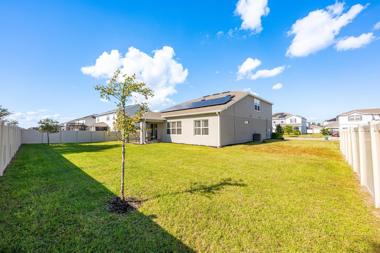 Image 4 of 52 For 2713 Hilltop Loop