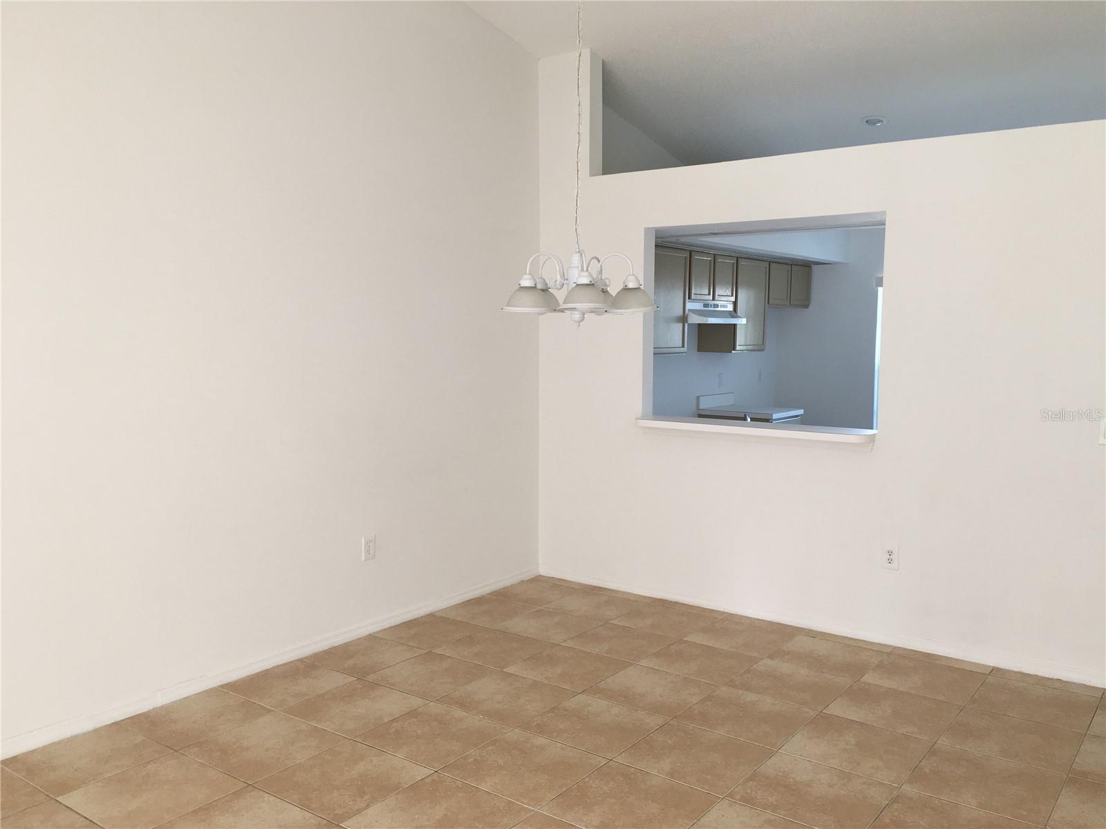 Image 9 of 26 For 14557 Laguna Beach Circle