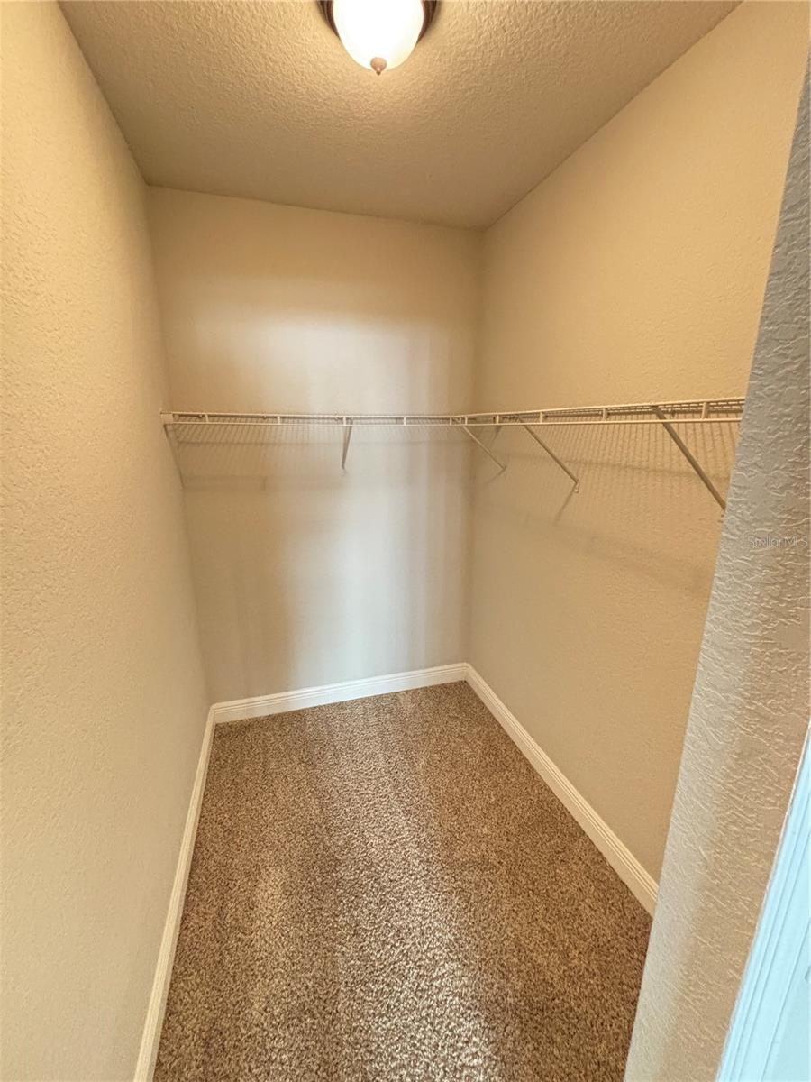 Image 18 of 20 For 3719 Lake Orlando Parkway 05