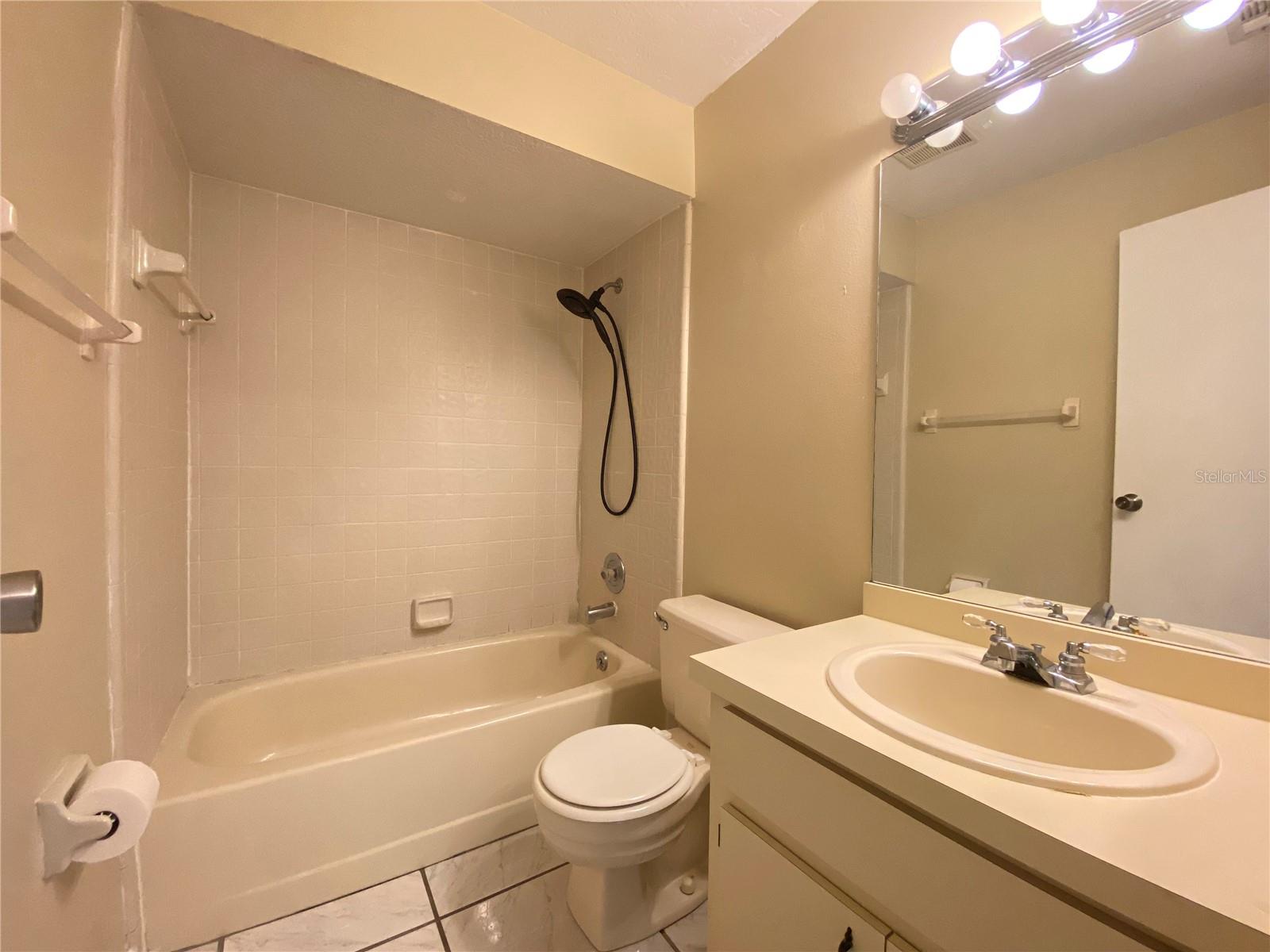 Image 12 of 23 For 3042 Woolridge Drive