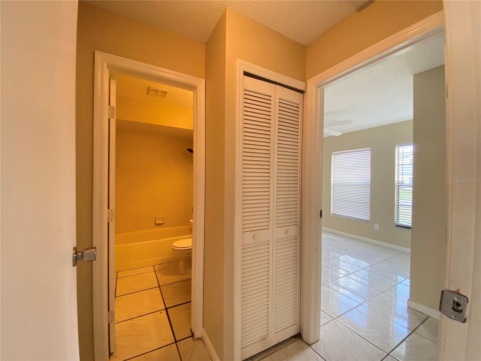 Image 16 of 23 For 3042 Woolridge Drive