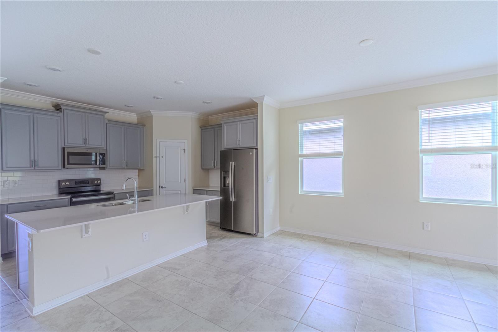 Image 6 of 12 For 5317 Amersham Lane