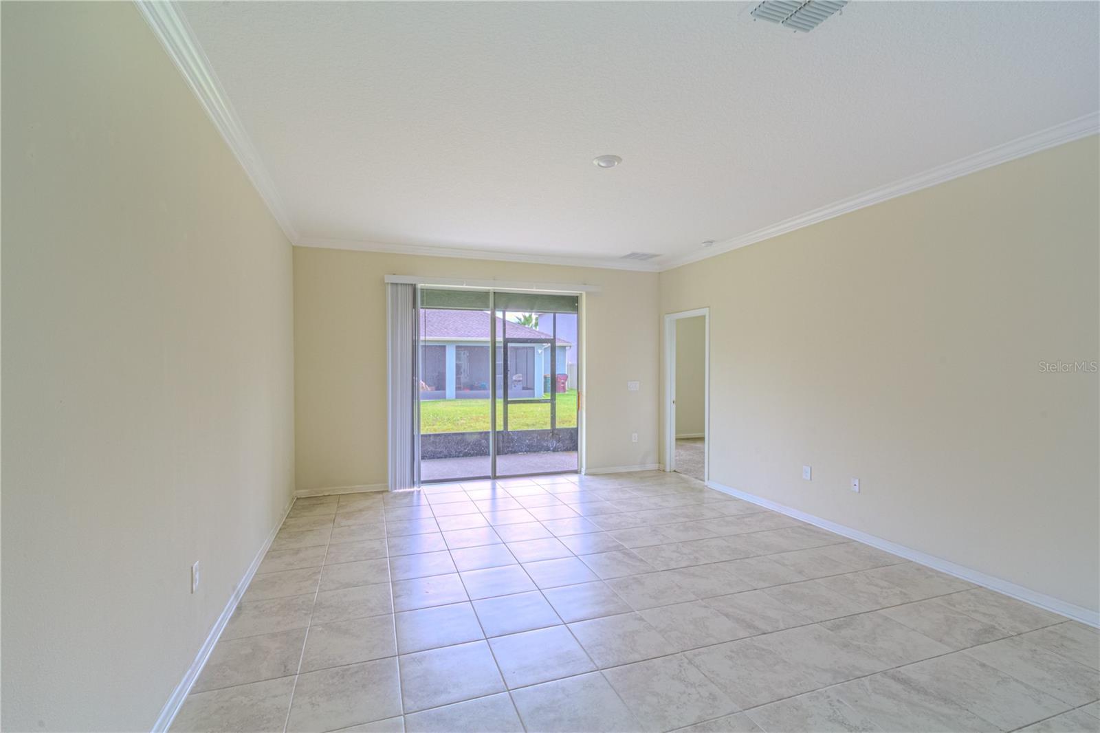 Image 7 of 12 For 5317 Amersham Lane