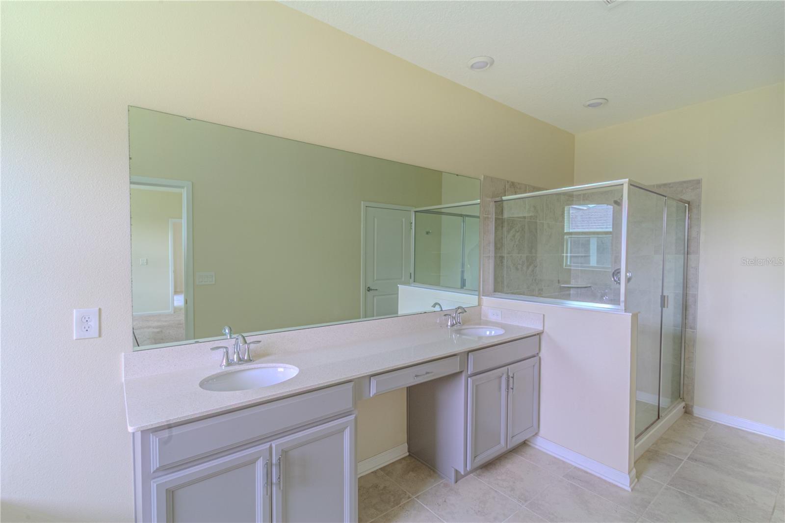 Image 9 of 12 For 5317 Amersham Lane