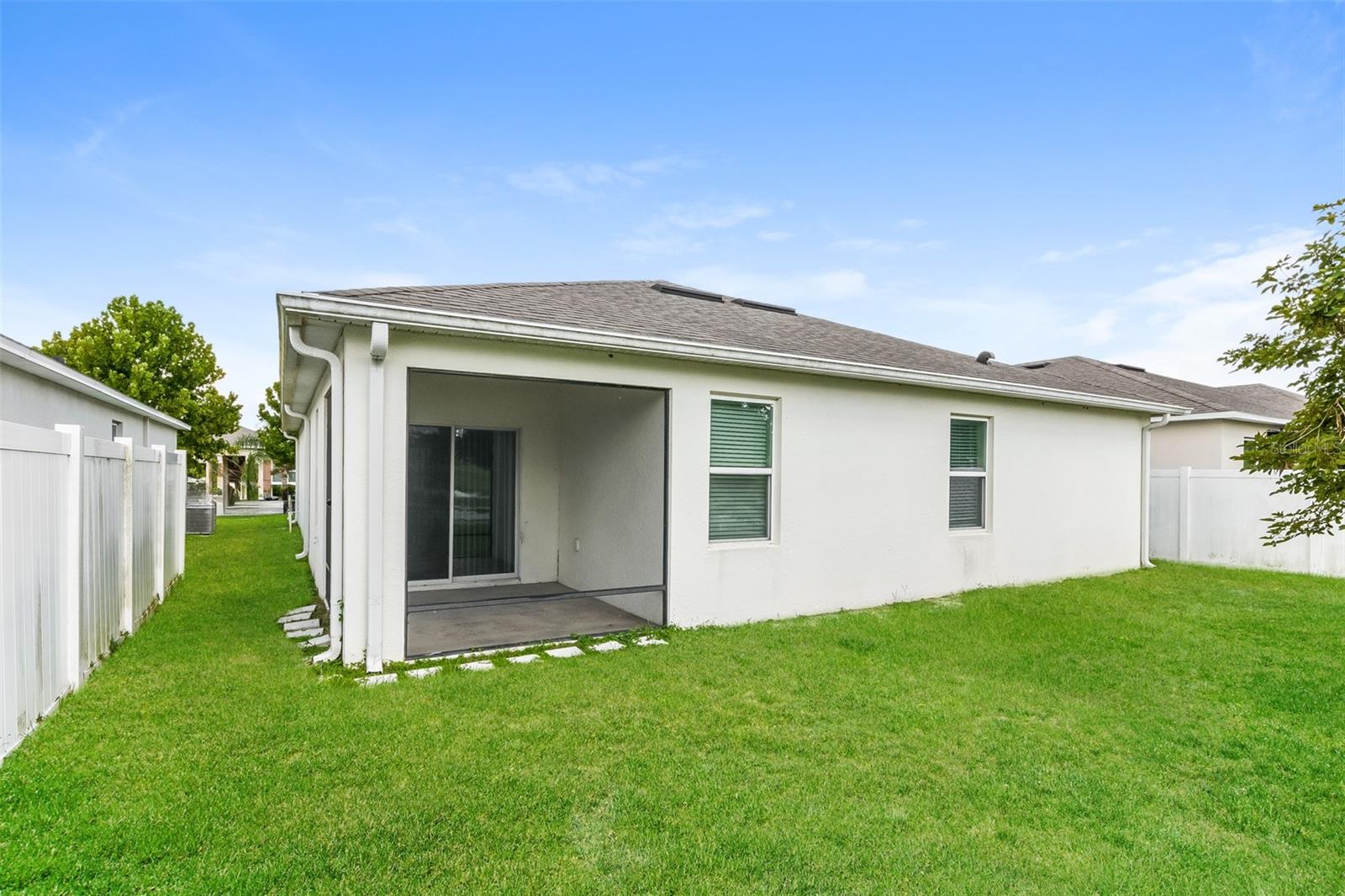 Image 20 of 21 For 571 Autumn Stream Drive