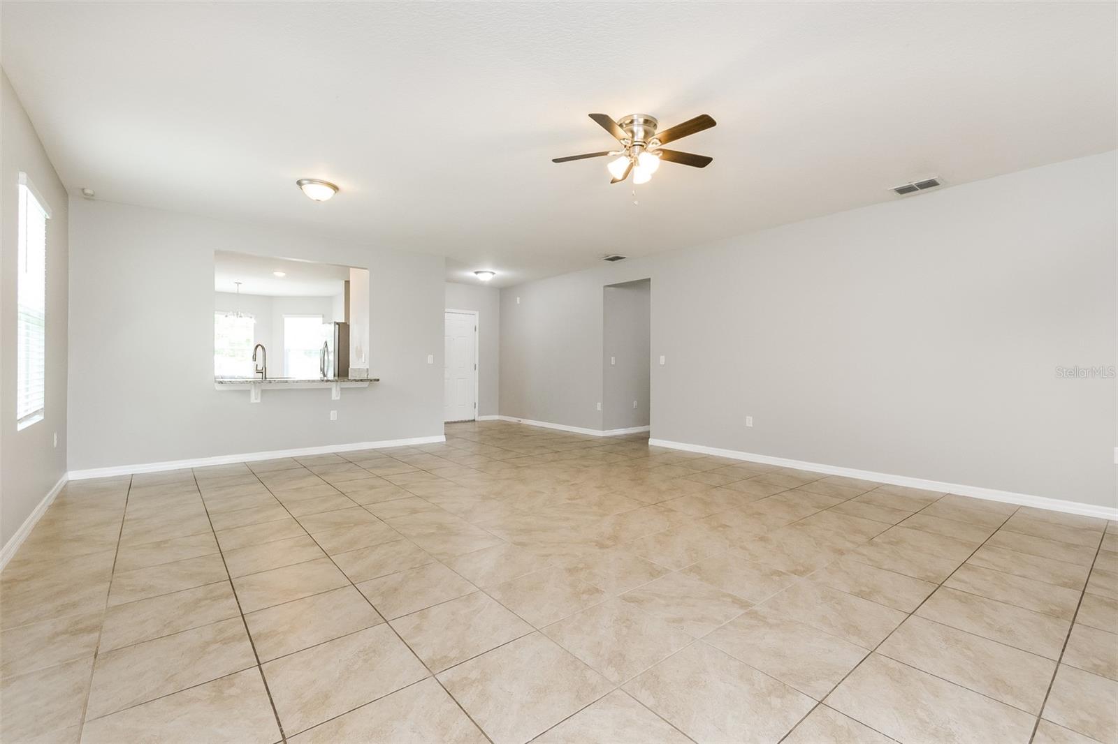 Image 6 of 21 For 571 Autumn Stream Drive