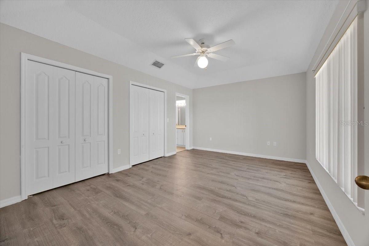 Image 11 of 39 For 514 Sweetwater Way