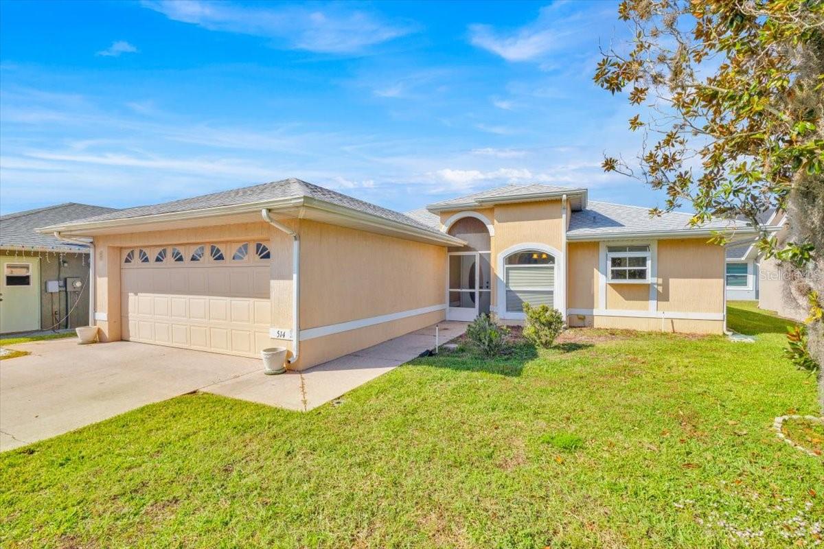 Image 2 of 39 For 514 Sweetwater Way