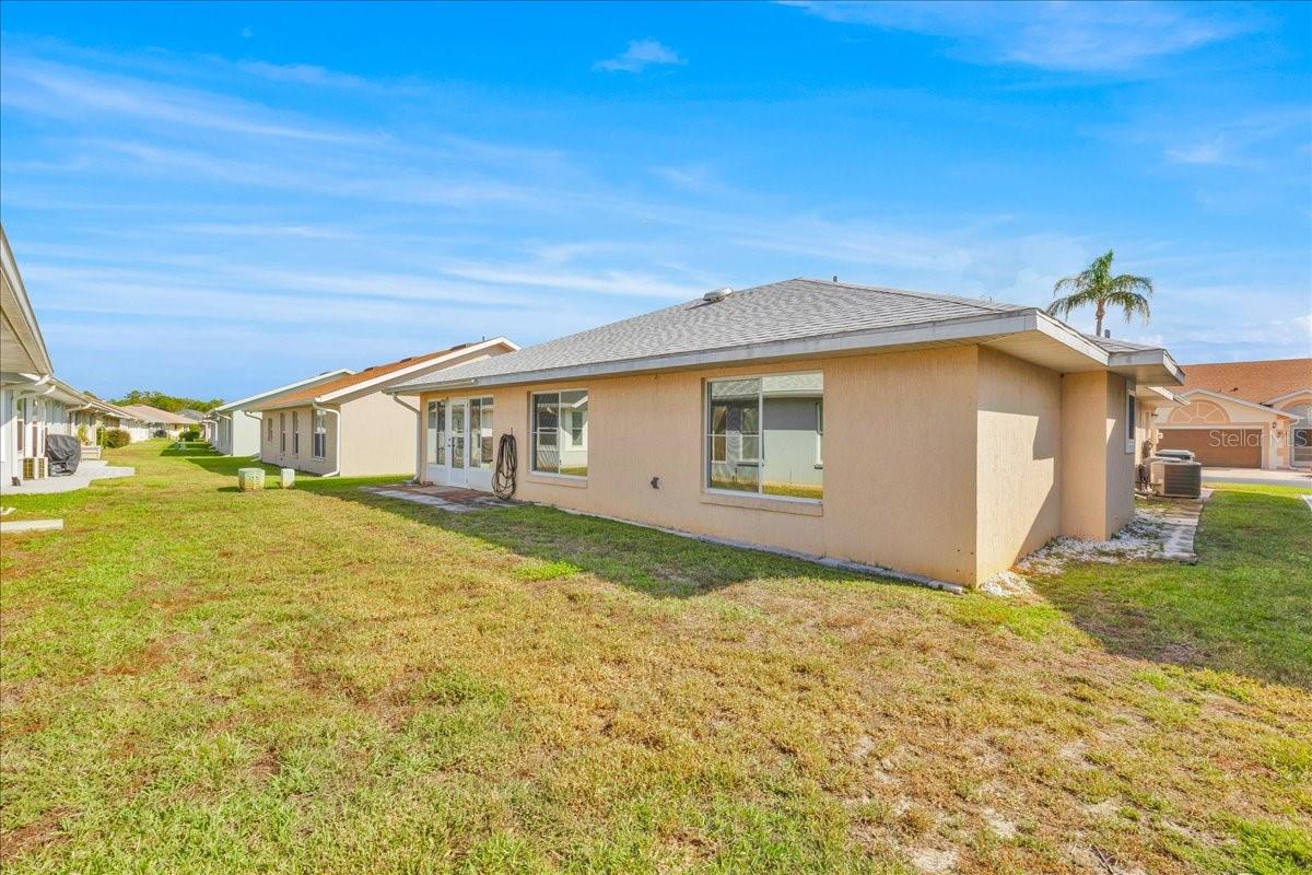 Image 22 of 39 For 514 Sweetwater Way