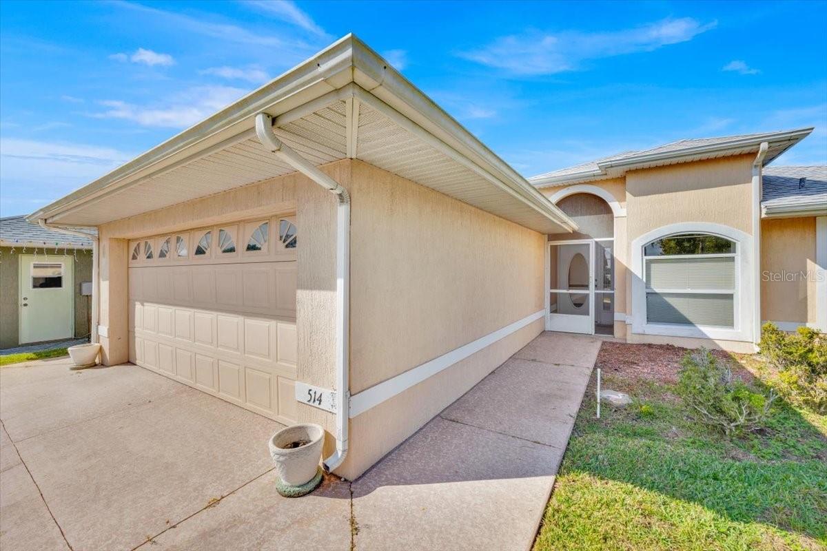 Image 24 of 39 For 514 Sweetwater Way