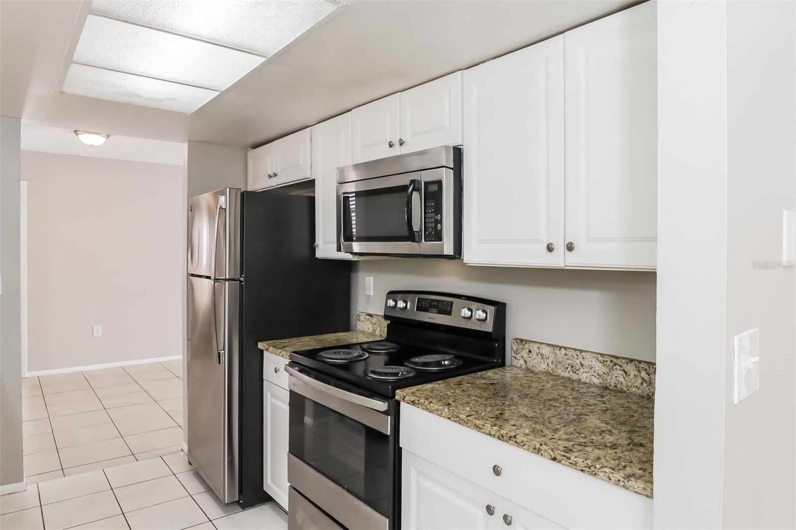 Image 7 of 21 For 12125 Shadow Ridge Boulevard