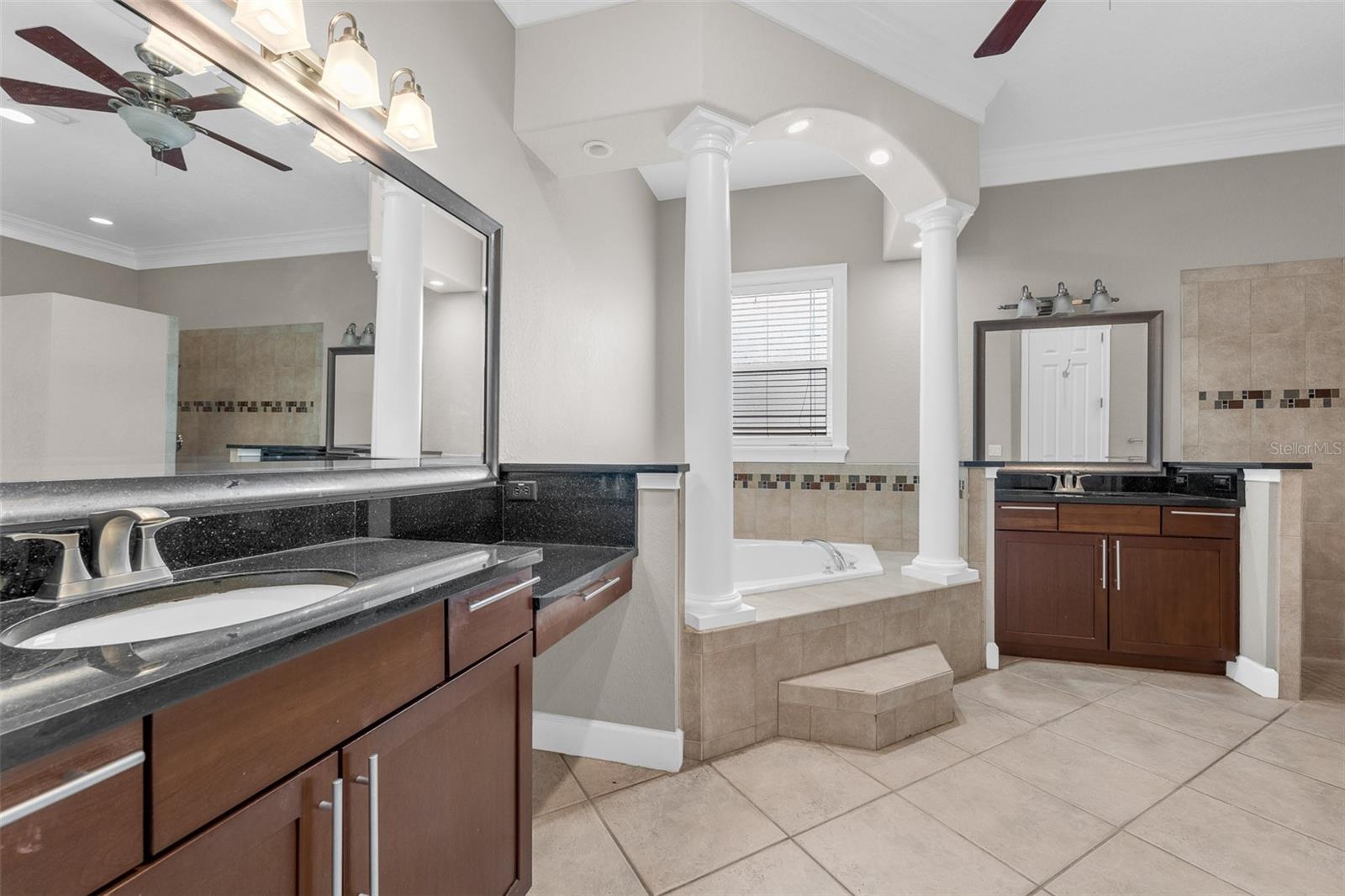 Image 21 of 60 For 1698 Taylor Ridge Loop