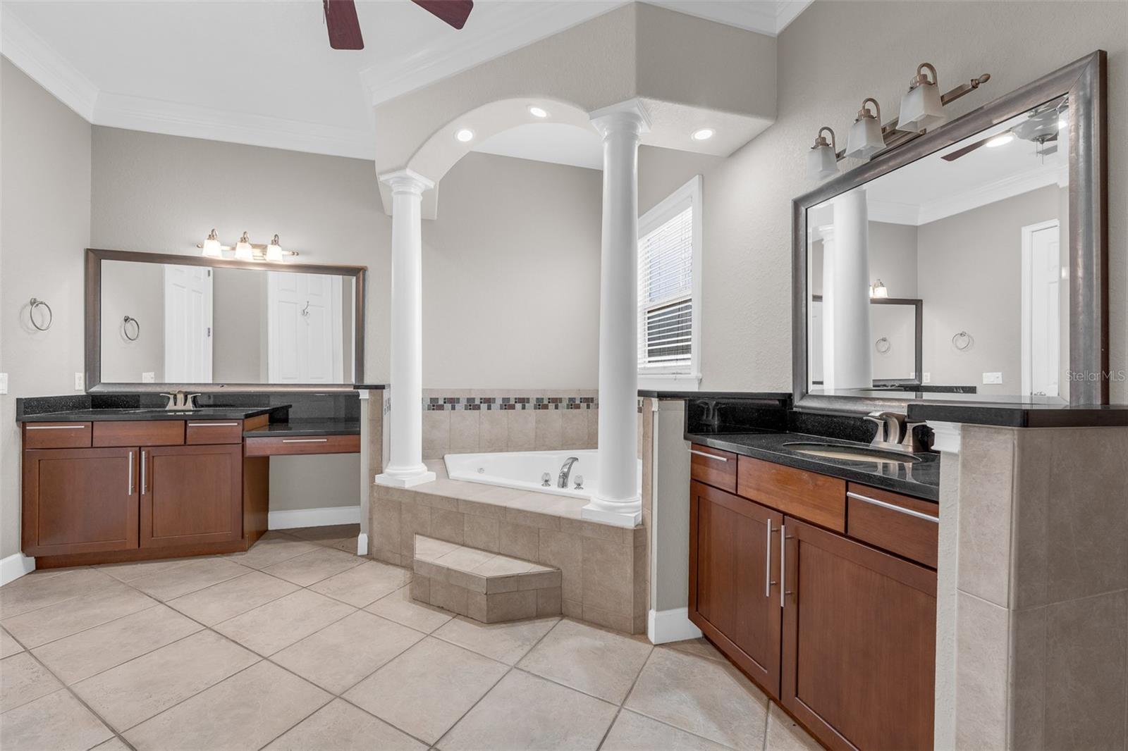 Image 22 of 60 For 1698 Taylor Ridge Loop