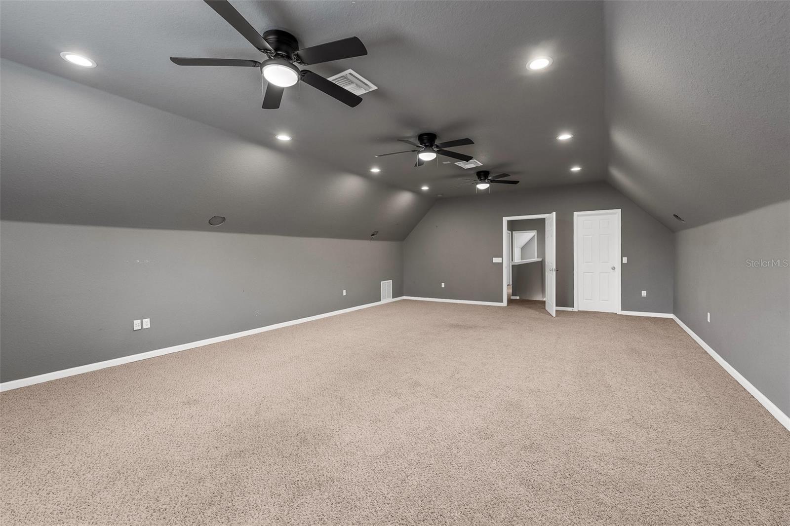 Image 34 of 60 For 1698 Taylor Ridge Loop