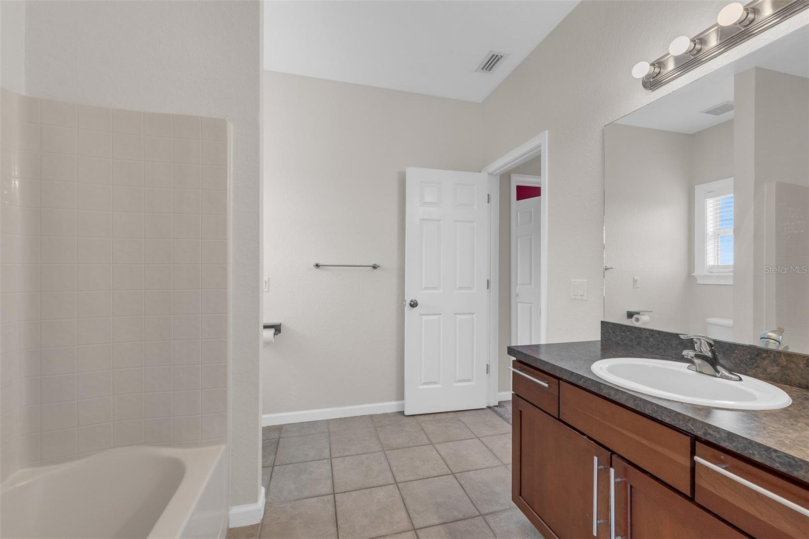 Image 42 of 60 For 1698 Taylor Ridge Loop