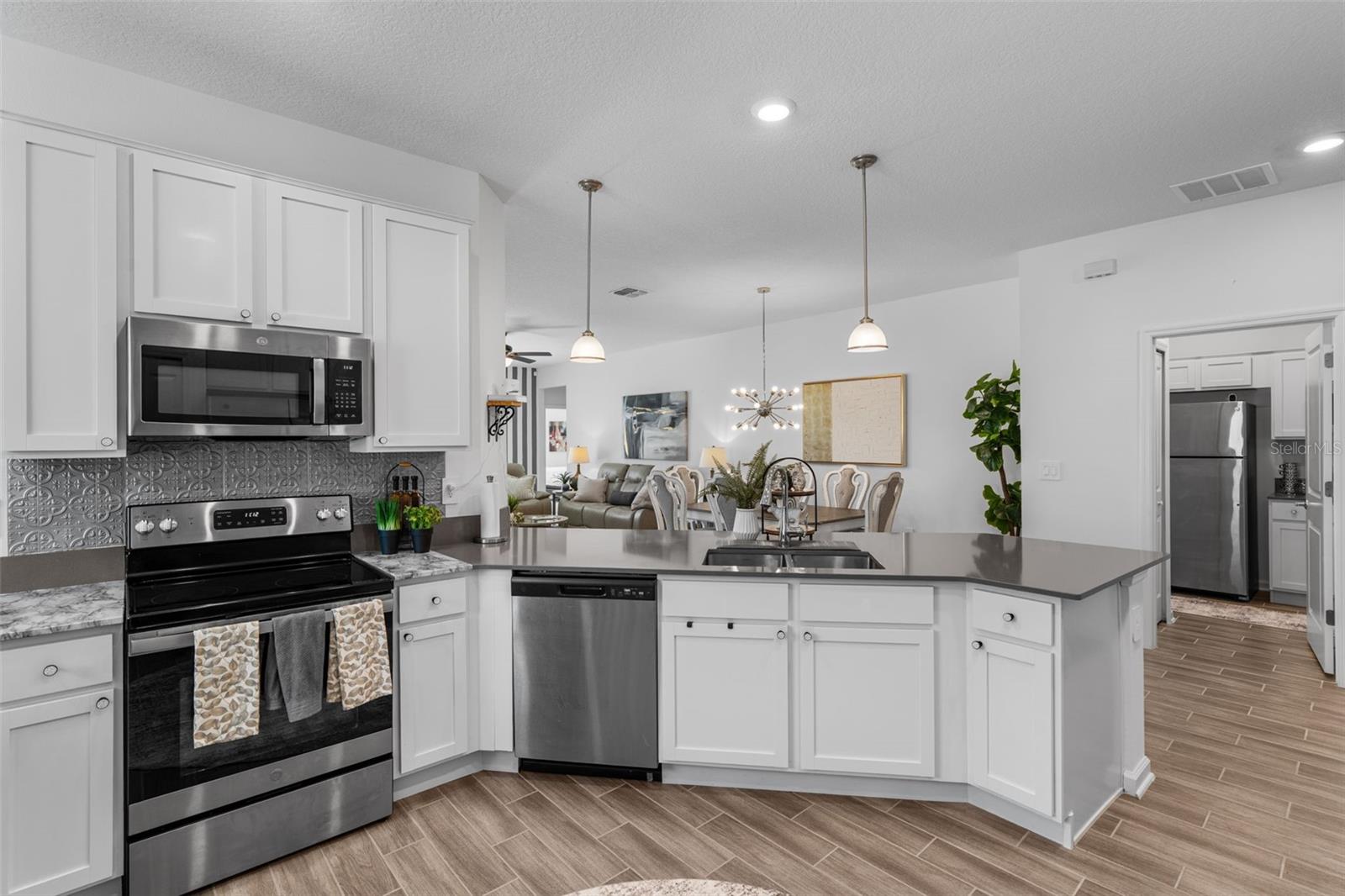 Image 11 of 49 For 3072 Blue Bonnet Lane