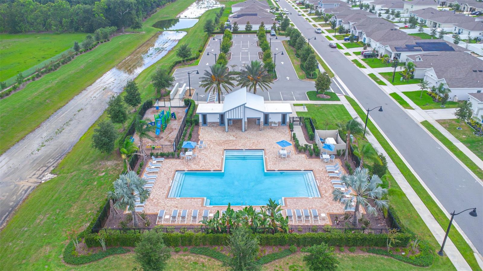 Image 41 of 49 For 3072 Blue Bonnet Lane