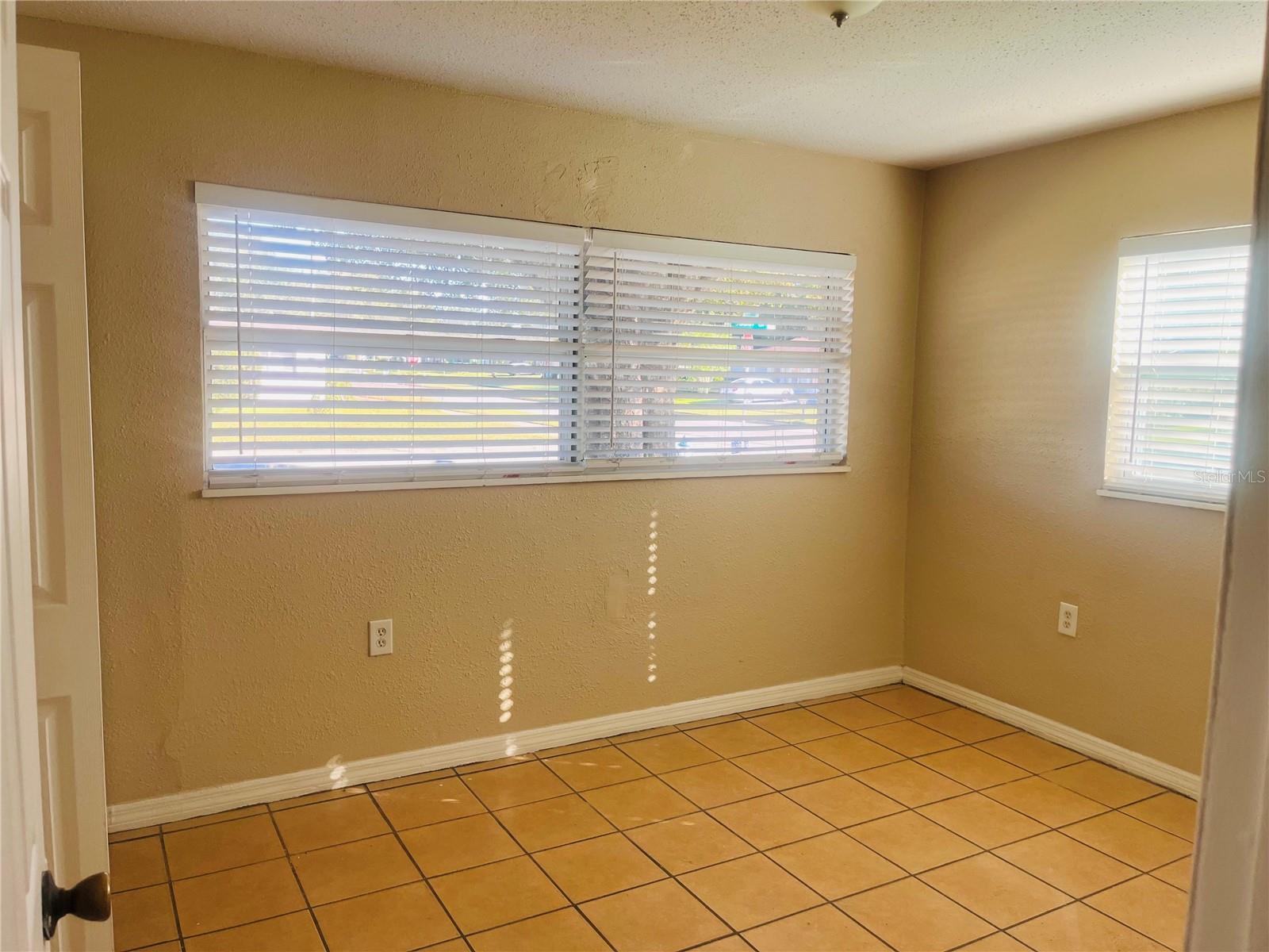 Image 14 of 20 For 76 Judith Lane