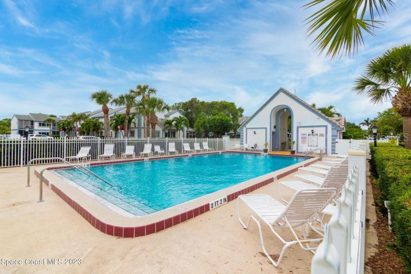 Image 23 of 32 For 500 Beach Park Lane V209