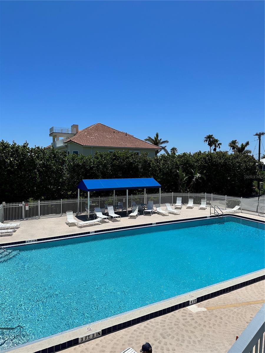 Image 25 of 32 For 500 Beach Park Lane V209