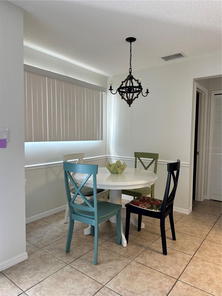 Image 7 of 32 For 500 Beach Park Lane V209