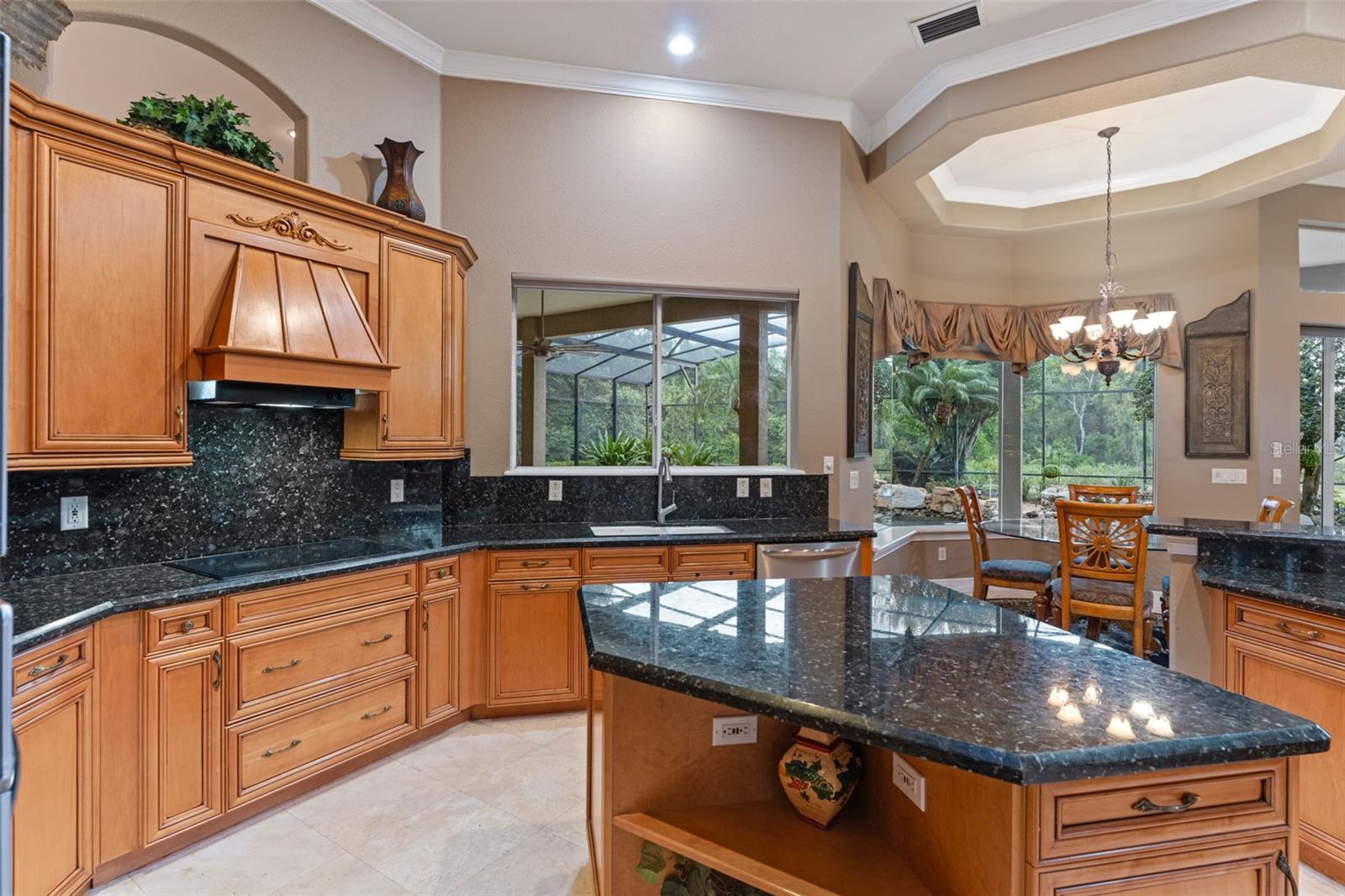 Image 13 of 27 For 1224 Northern Way