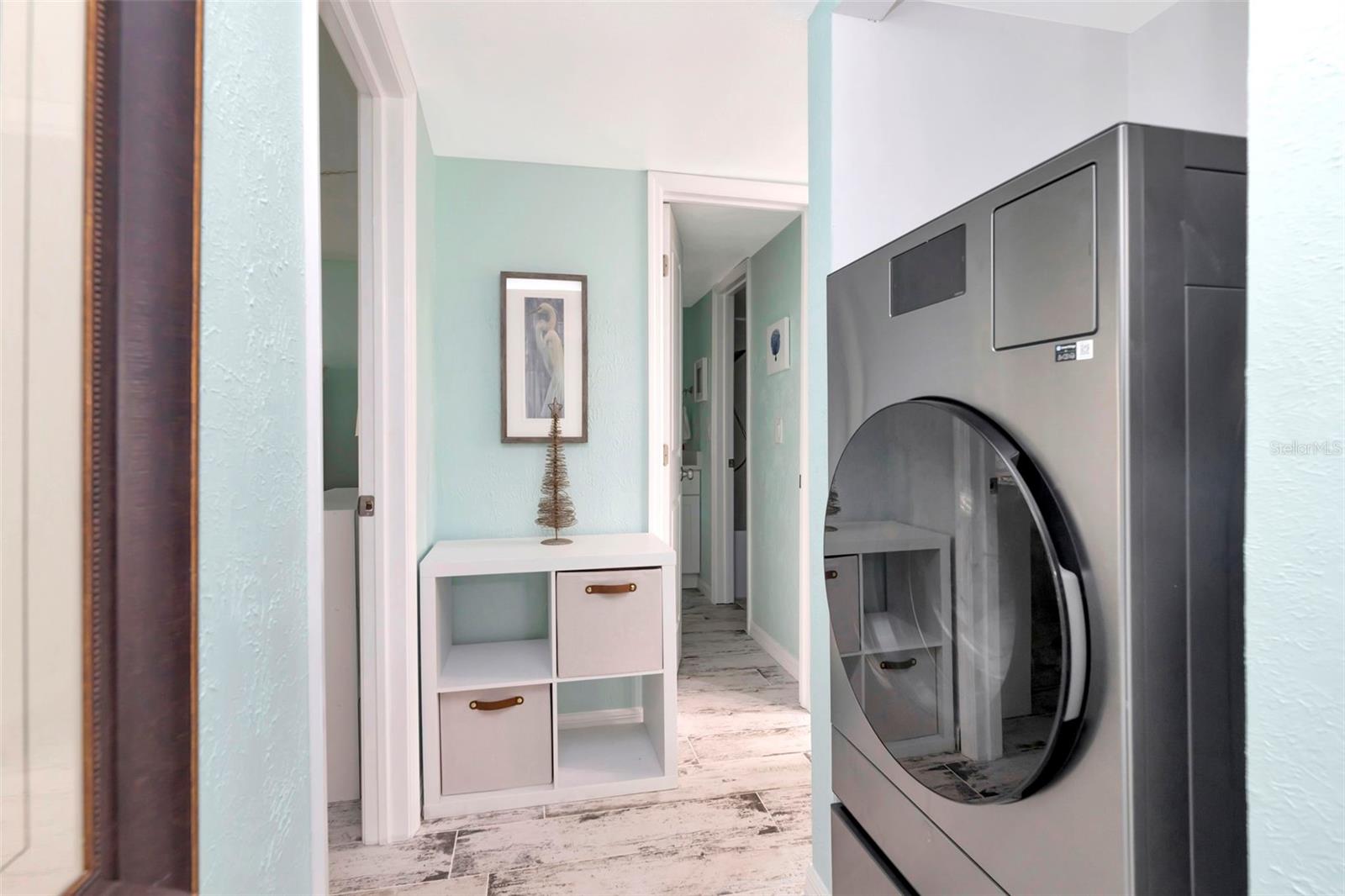 Image 15 of 65 For 4230 36th Avenue S B