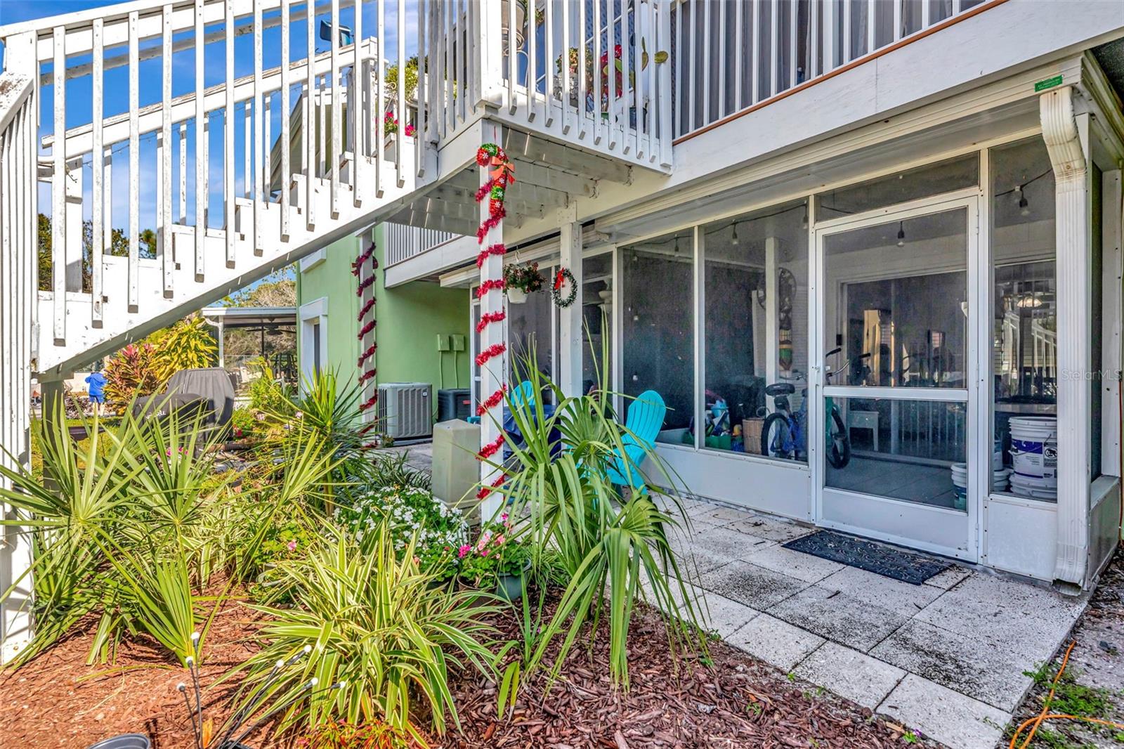 Image 26 of 65 For 4230 36th Avenue S B