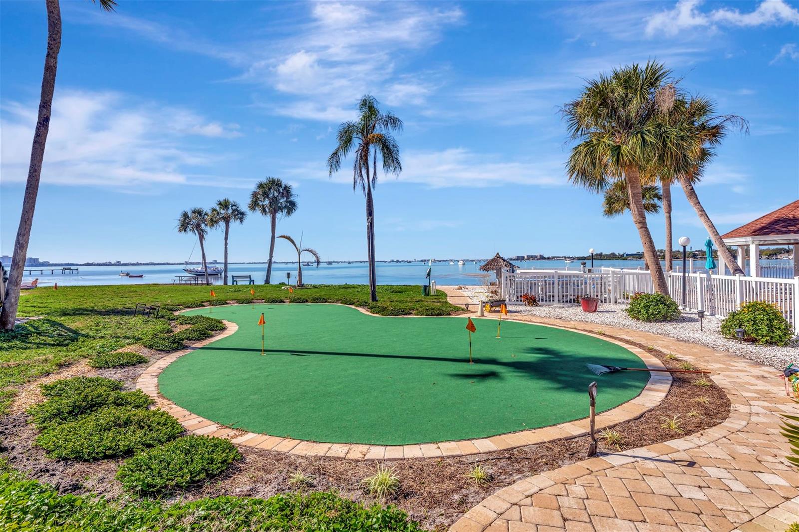 Image 30 of 65 For 4230 36th Avenue S B