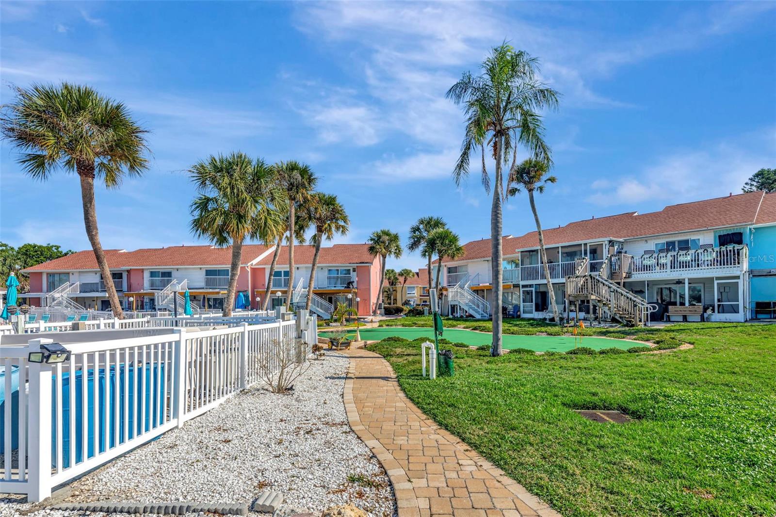 Image 31 of 65 For 4230 36th Avenue S B