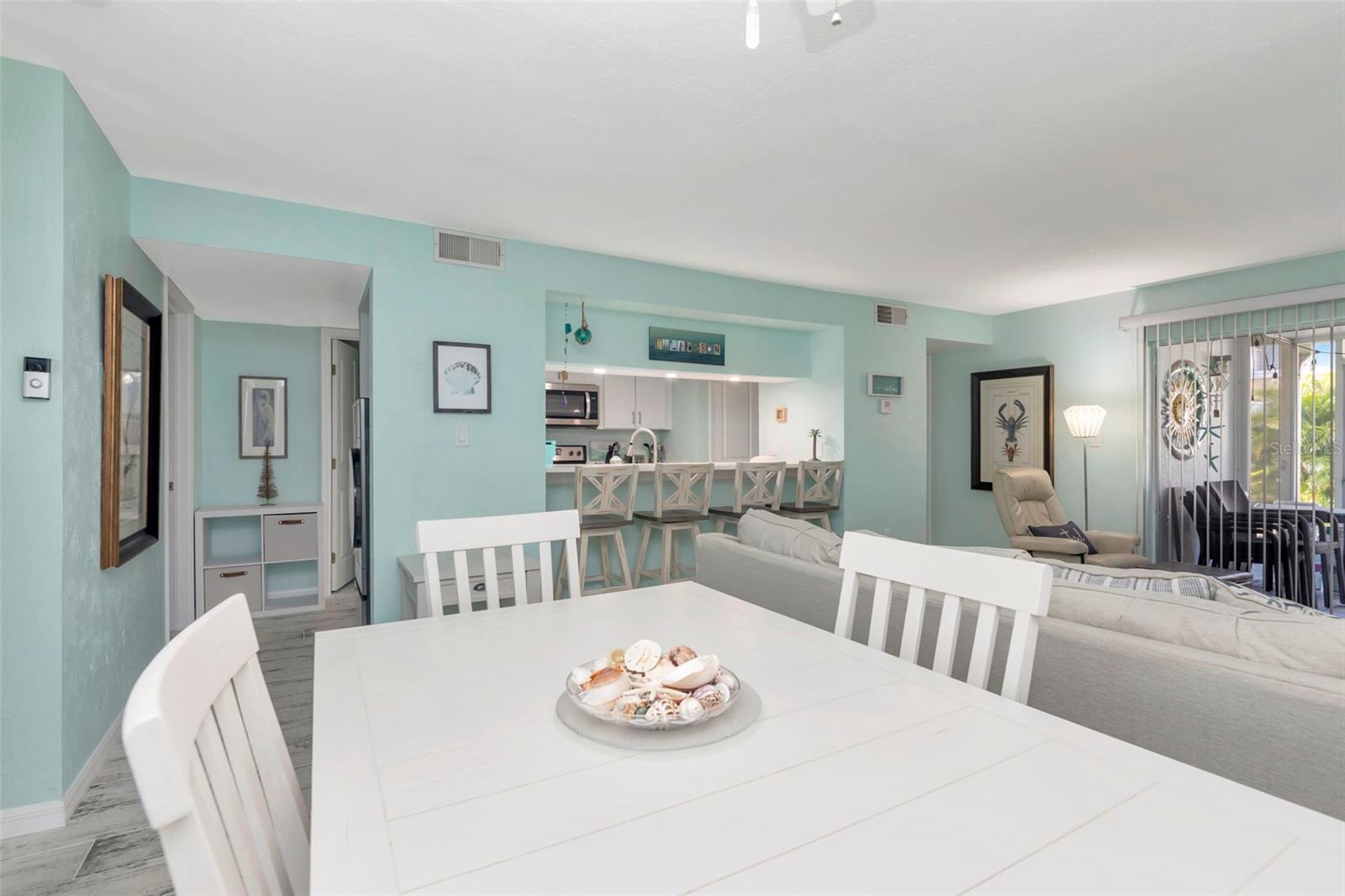 Image 8 of 65 For 4230 36th Avenue S B