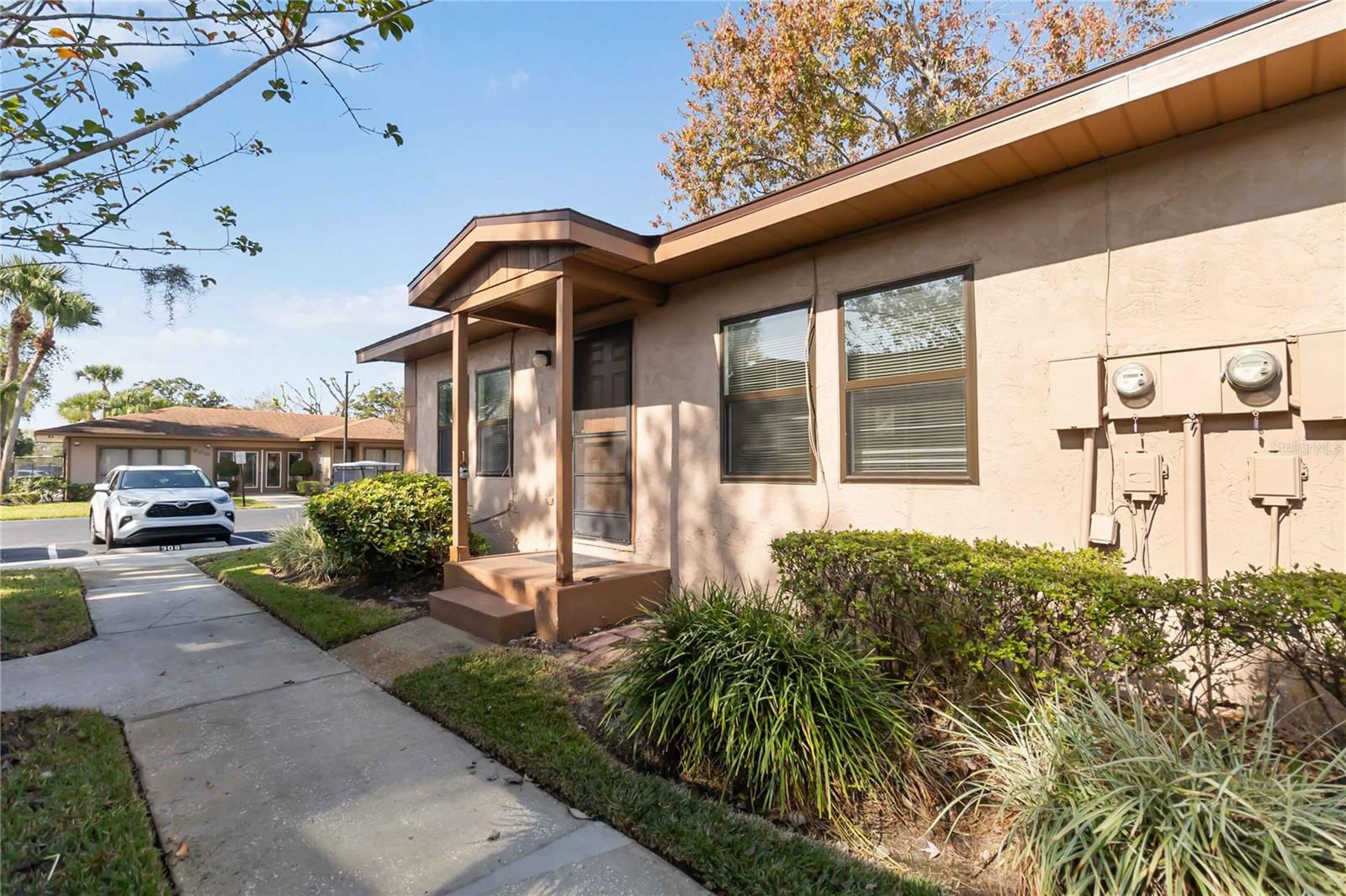 Image 4 of 19 For 312 Eron Way 4