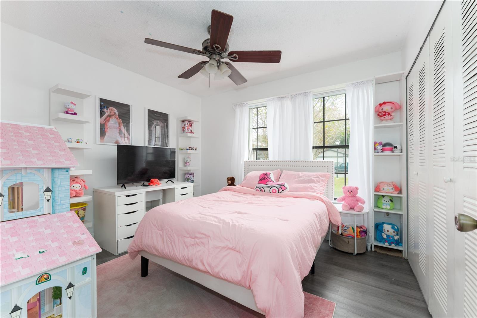 Image 16 of 29 For 2936 Curry Woods Drive