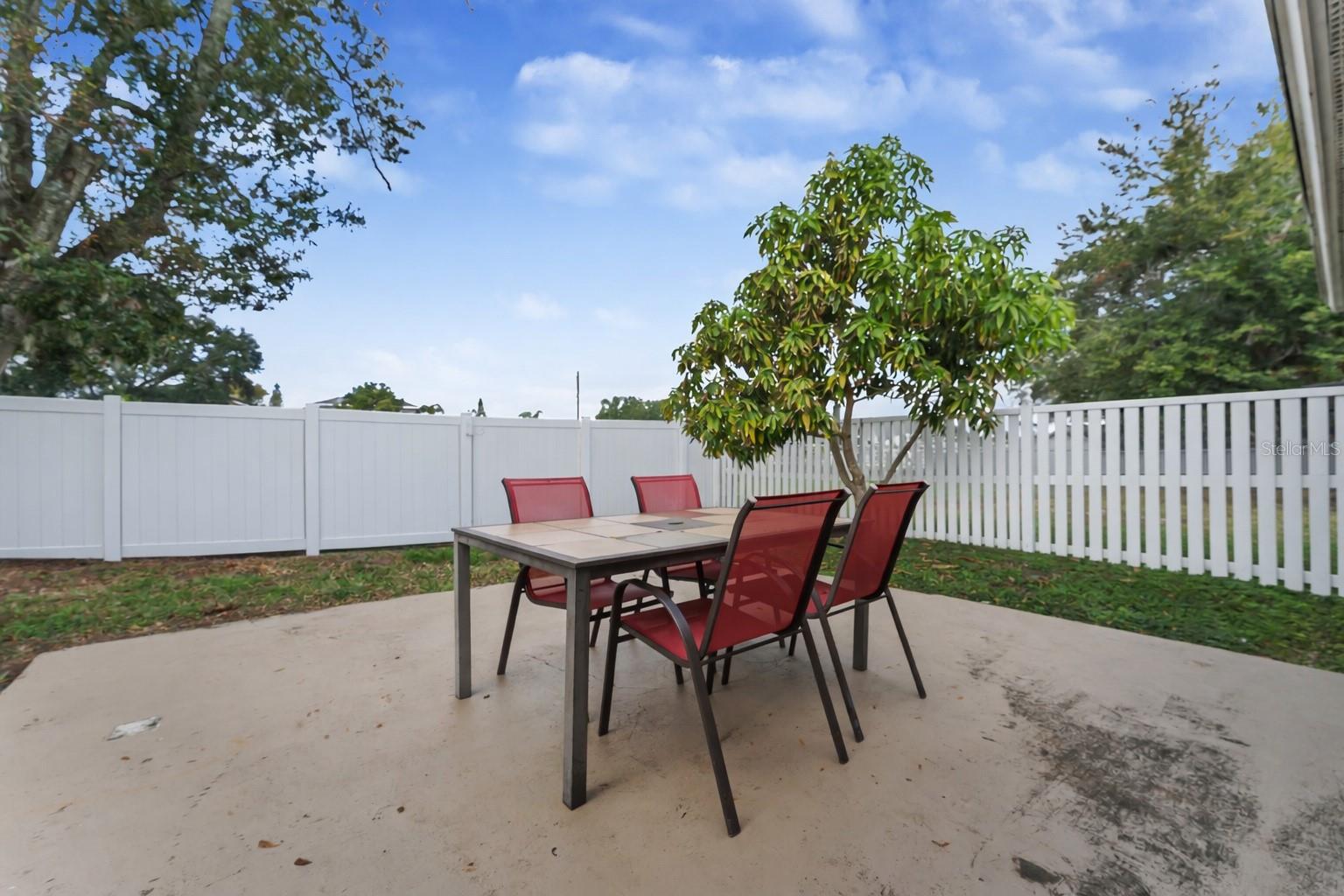 Image 22 of 29 For 2936 Curry Woods Drive