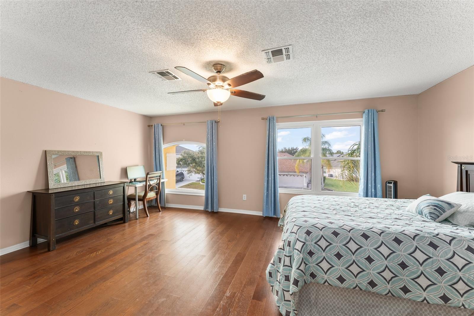 Image 12 of 39 For 133 Limerick Court