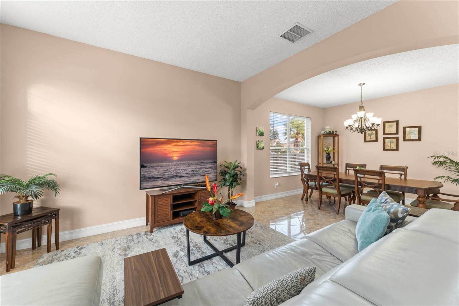 Image 15 of 39 For 133 Limerick Court