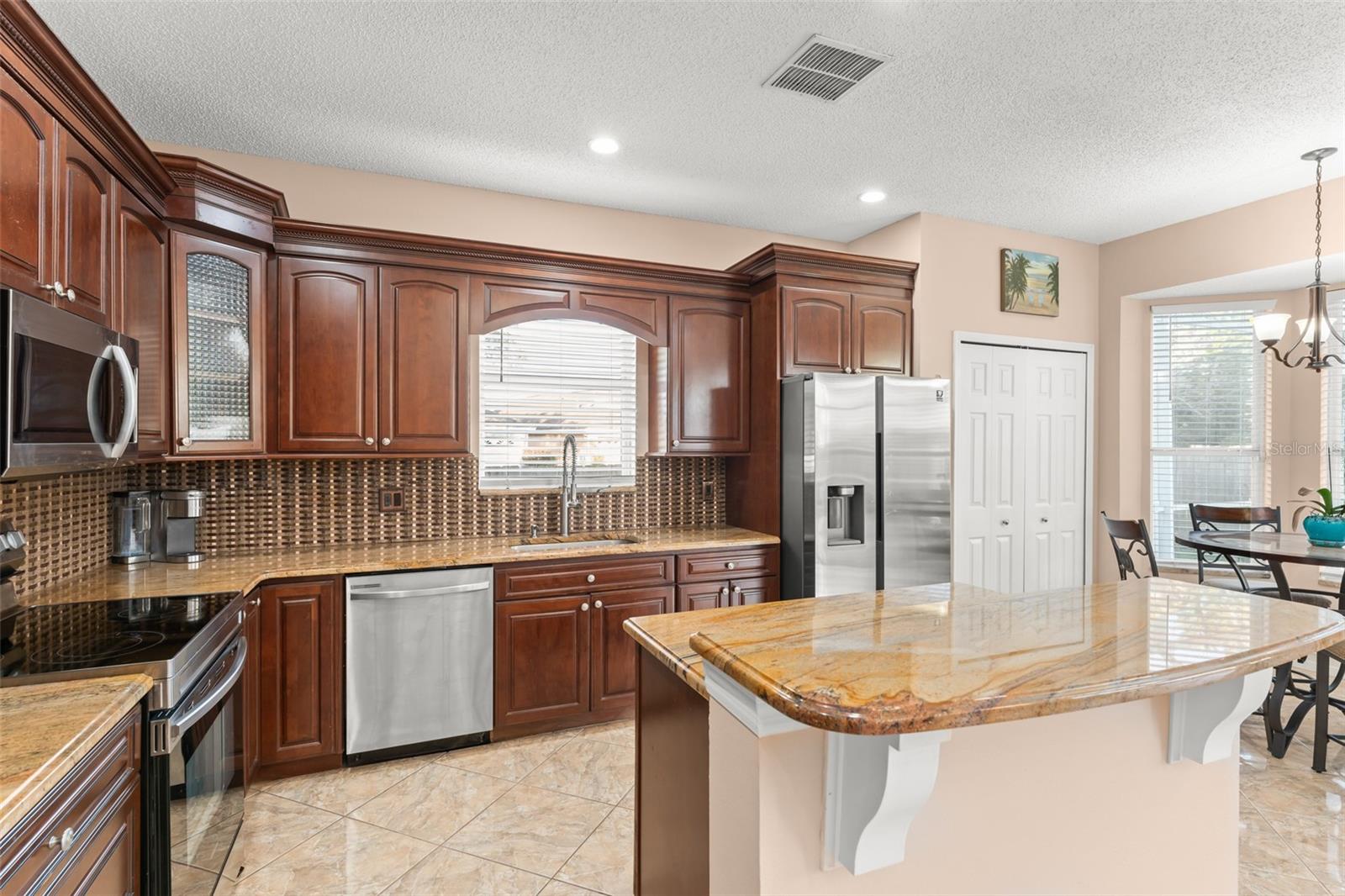 Image 22 of 39 For 133 Limerick Court