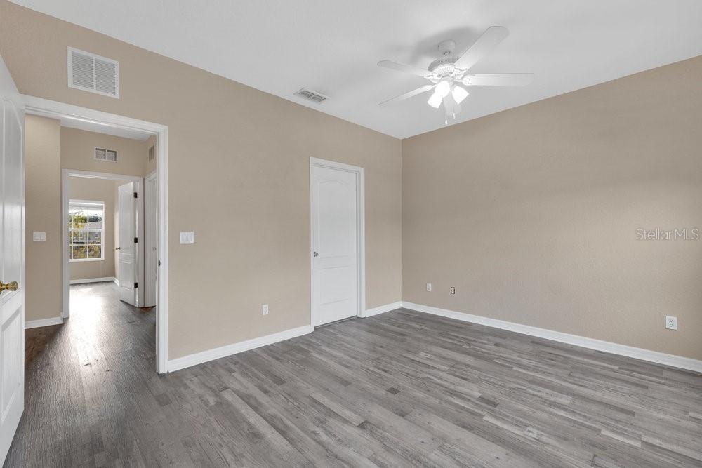 Image 13 of 26 For 2377 Caravelle Circle