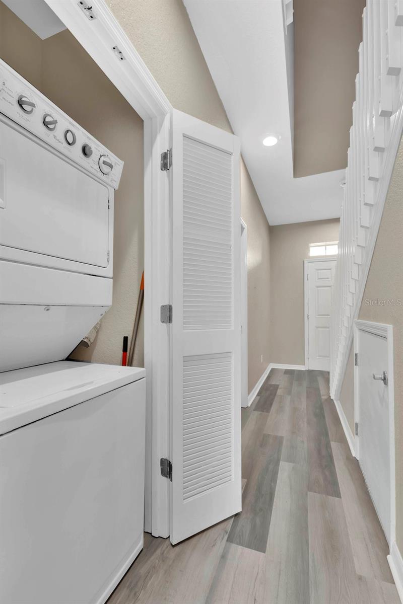 Image 19 of 26 For 2377 Caravelle Circle