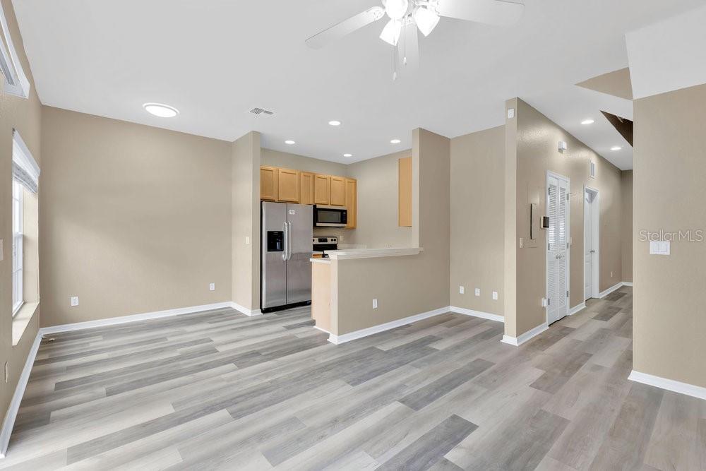 Image 5 of 26 For 2377 Caravelle Circle