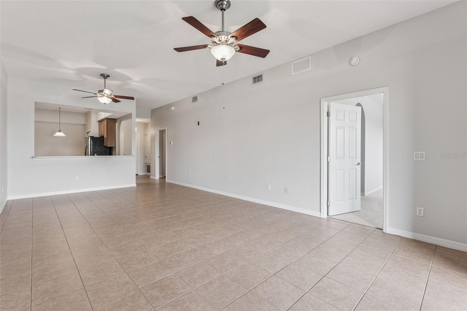 Image 7 of 28 For 9423 Myrtle Creek Lane 504