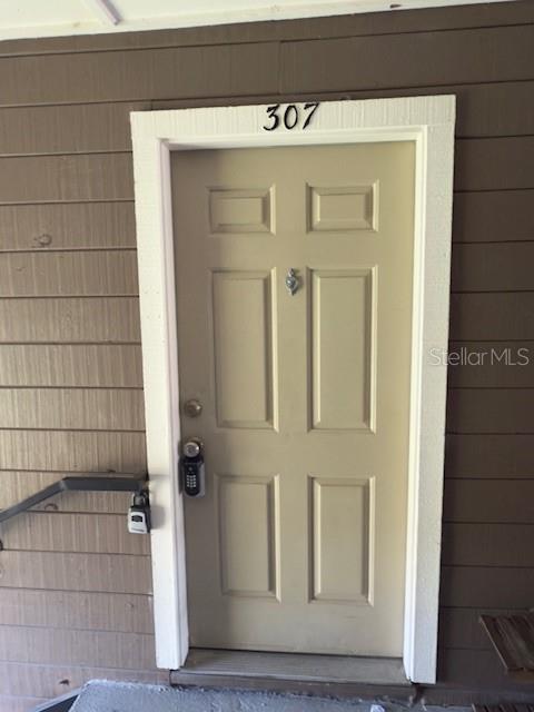 Image 3 of 40 For 208 Afton Square 307